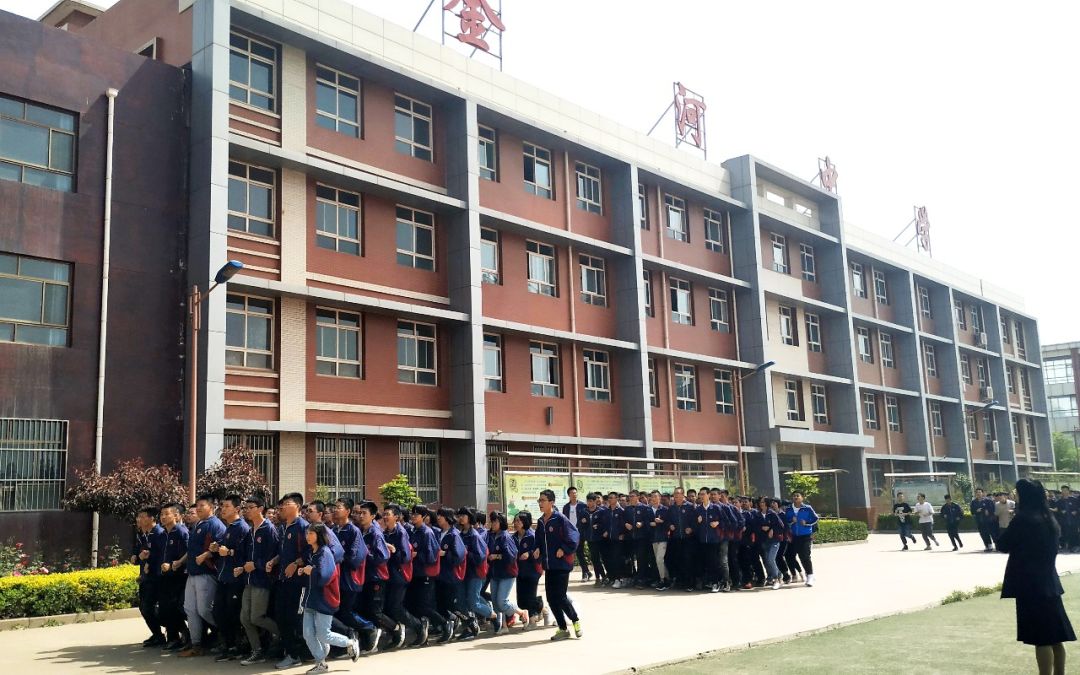 清徐高考成绩公布超出清华北大录取线