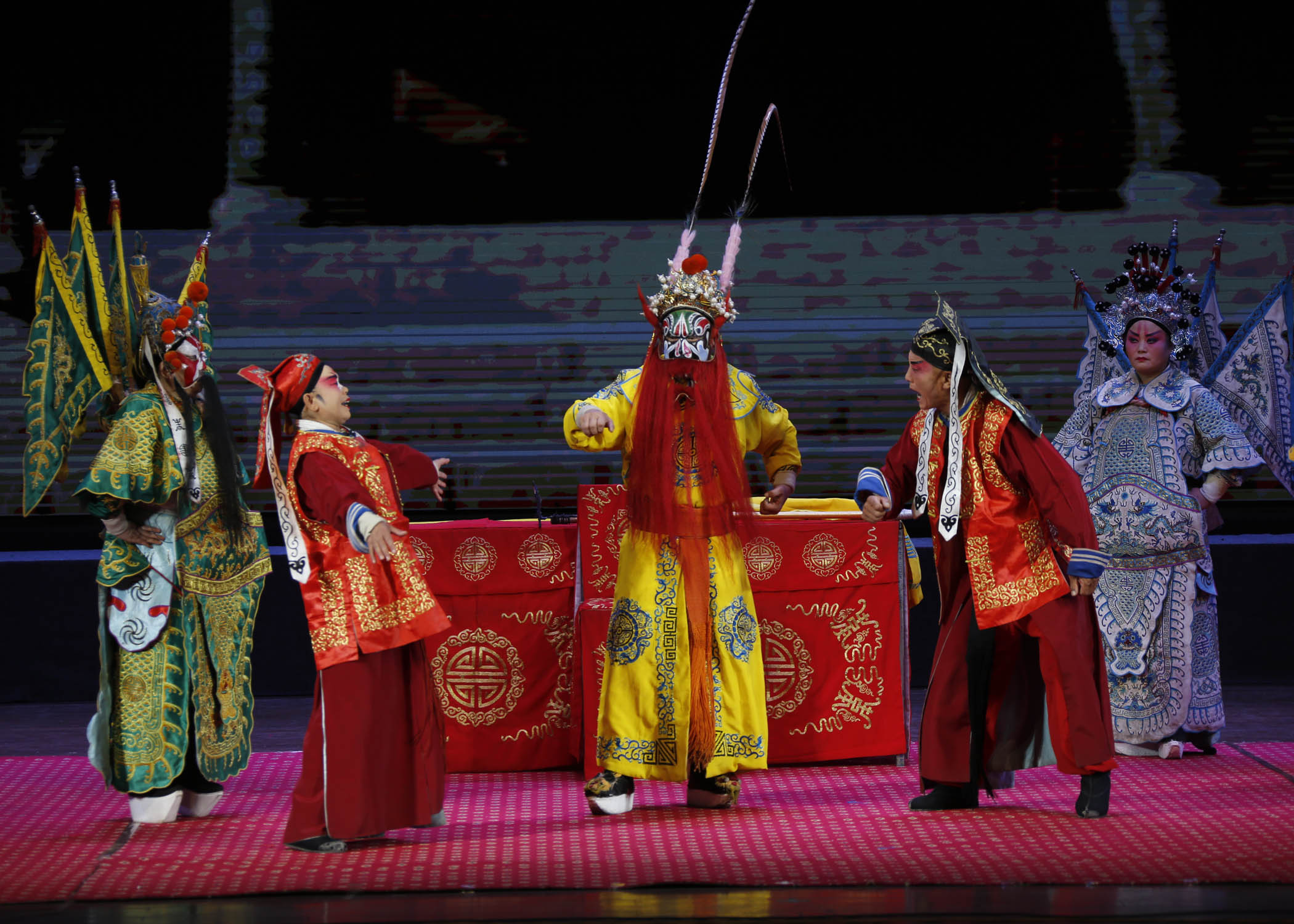 上党落子程咬金招亲在潞州剧院上演