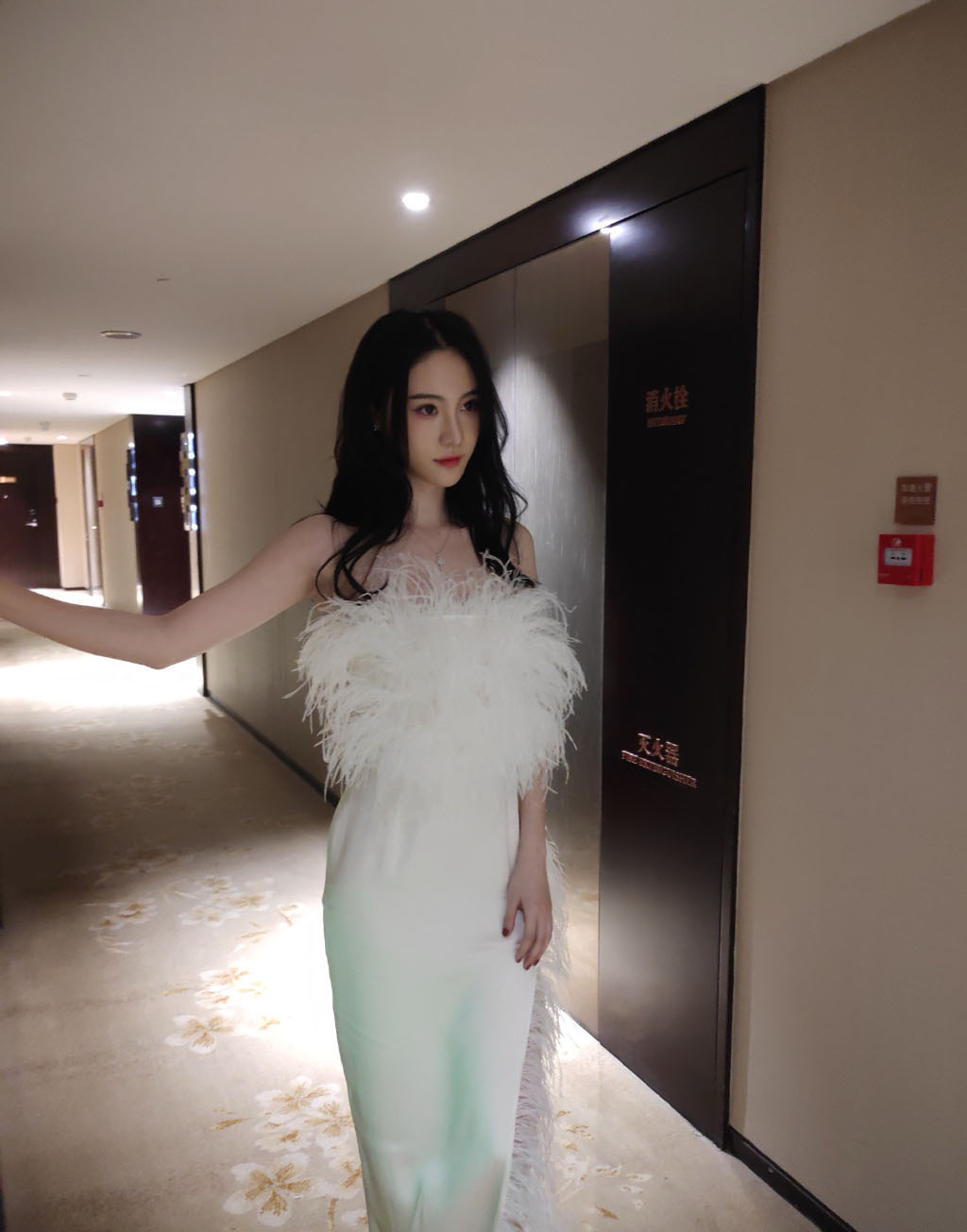 巨蟹女婚后无压力老公负责赚钱养家她负责貌美如瓜