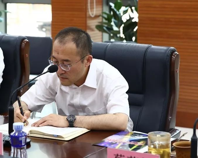 辽宁电声乐团今日召开《我的祖国》主题音乐会(拟定)专家研讨会