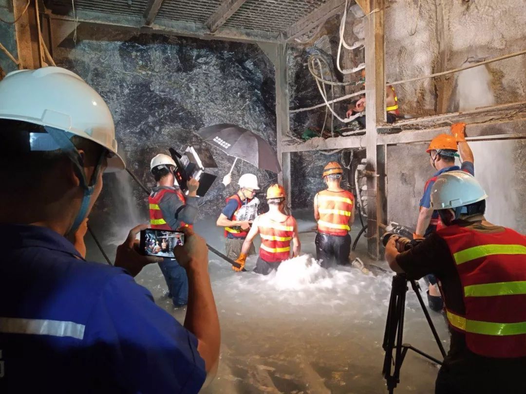 开工建设11年后世界最难掘进隧道大瑞铁路大柱山隧道平导顺利贯通
