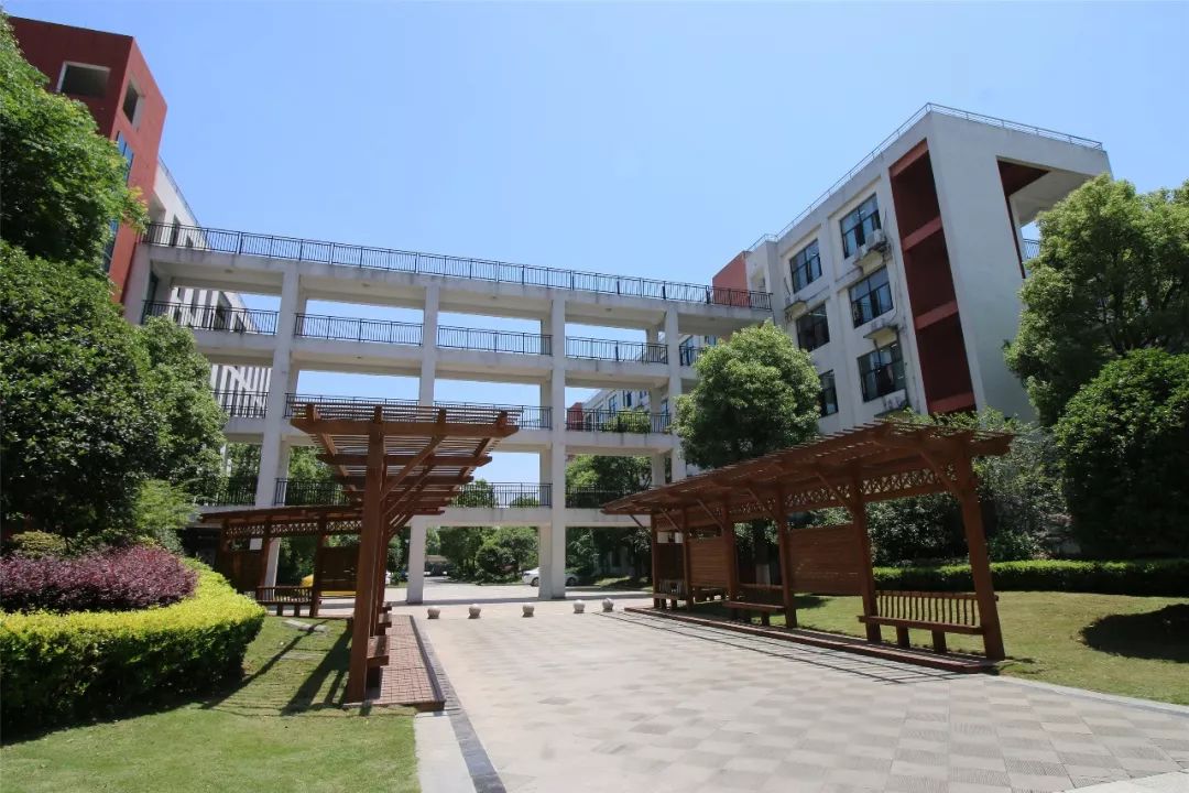 上饶中学三行情书写给你