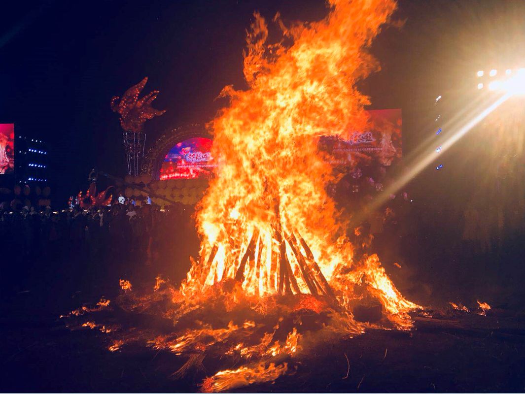 火把原鄉燃情阿都2019中國布拖彝族火把節7月19日舉行