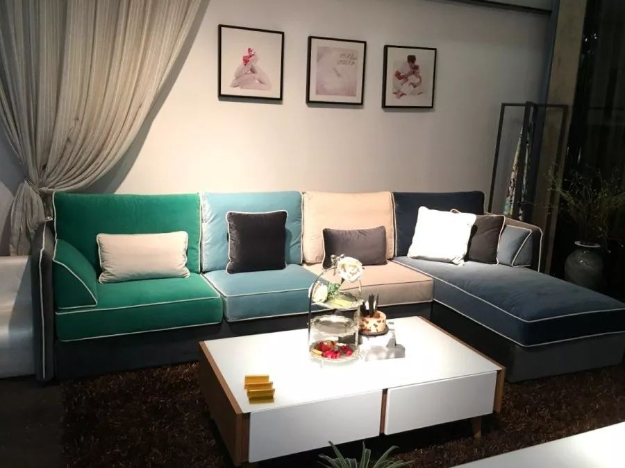 华日布艺沙发舒适有颜值720与您相约华日厂购会