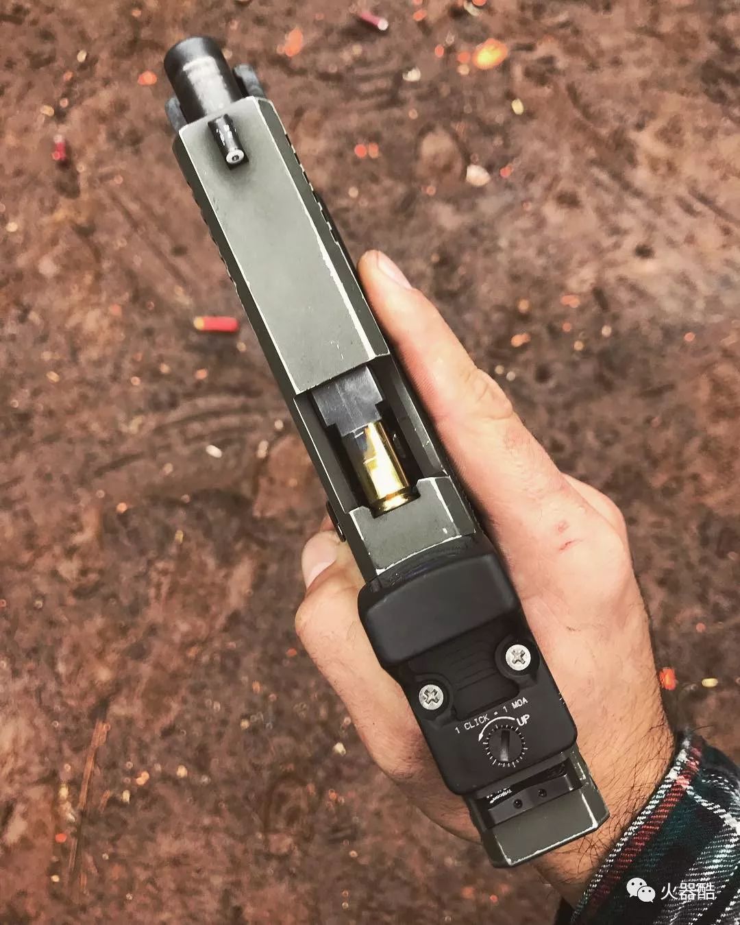 您要问我glock家族里最喜欢哪一只我的选择是g19