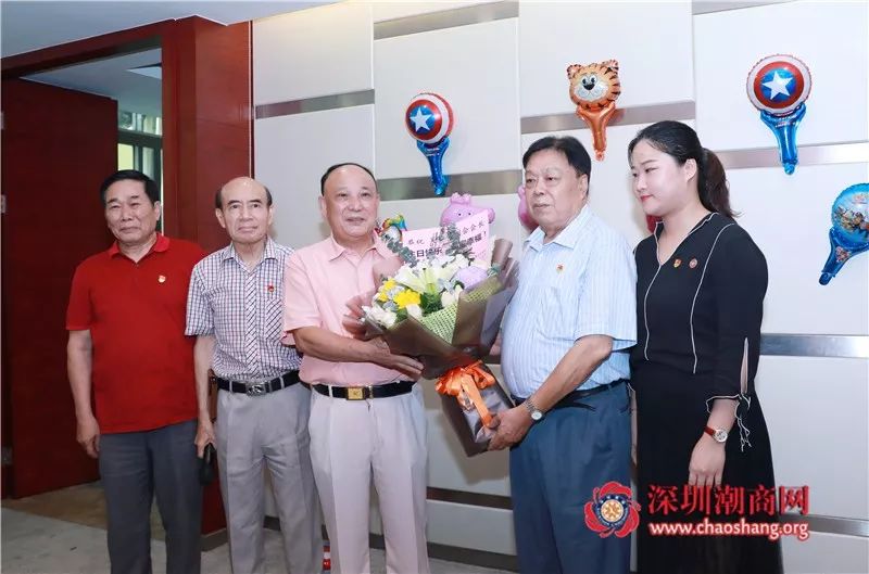 深圳市潮汕商会全体成员恭祝吴开松创会会长生日快乐