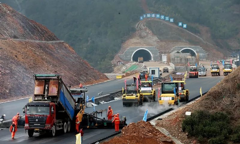 多图预告申嘉湖高速公路西延工程即将通车