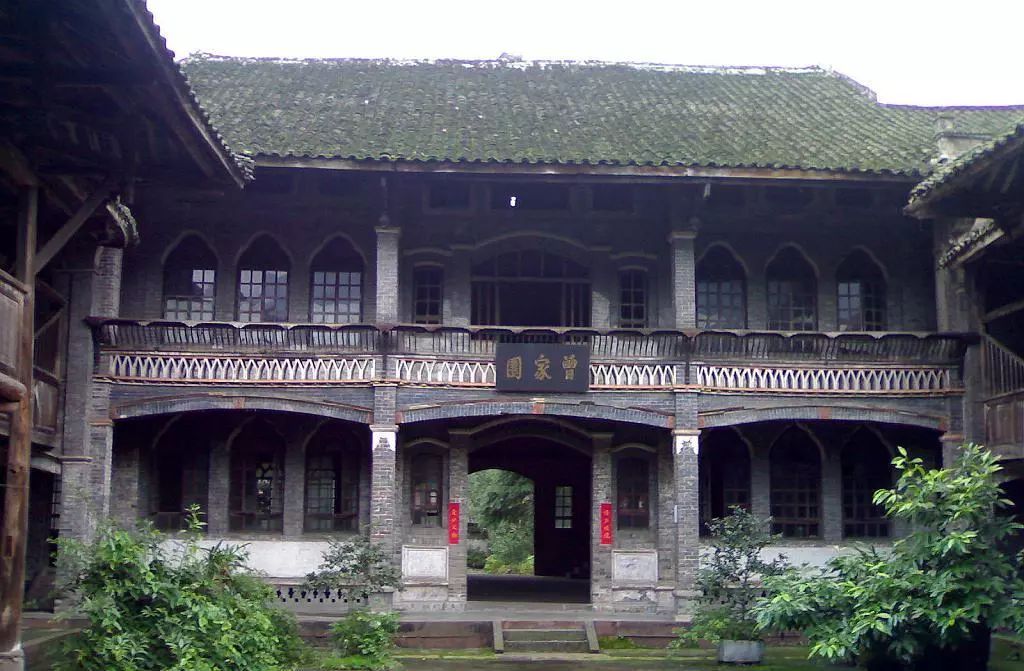 全国100例眉山柳江获全国最美森林小镇殊荣