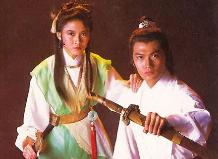 《碧血洗银枪》:特殊制度引发的江湖浩劫