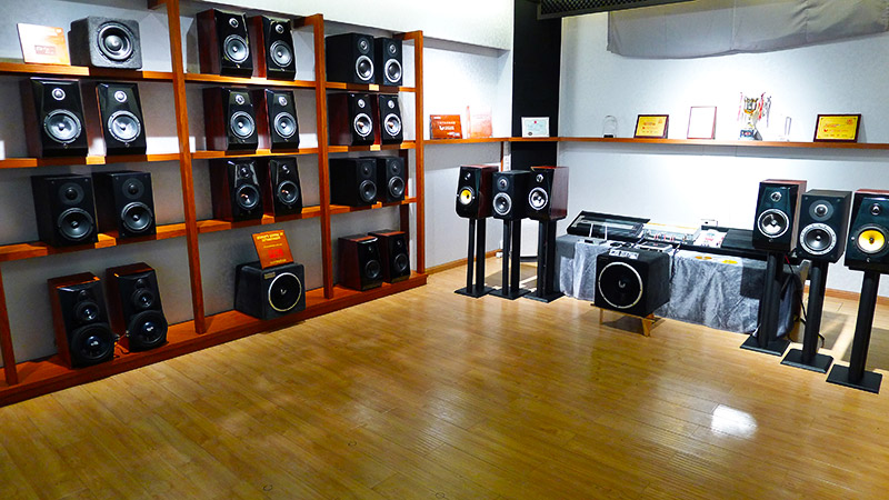 重磅推出昆明专业汽车音响试音室满足众发烧友的发烧要求