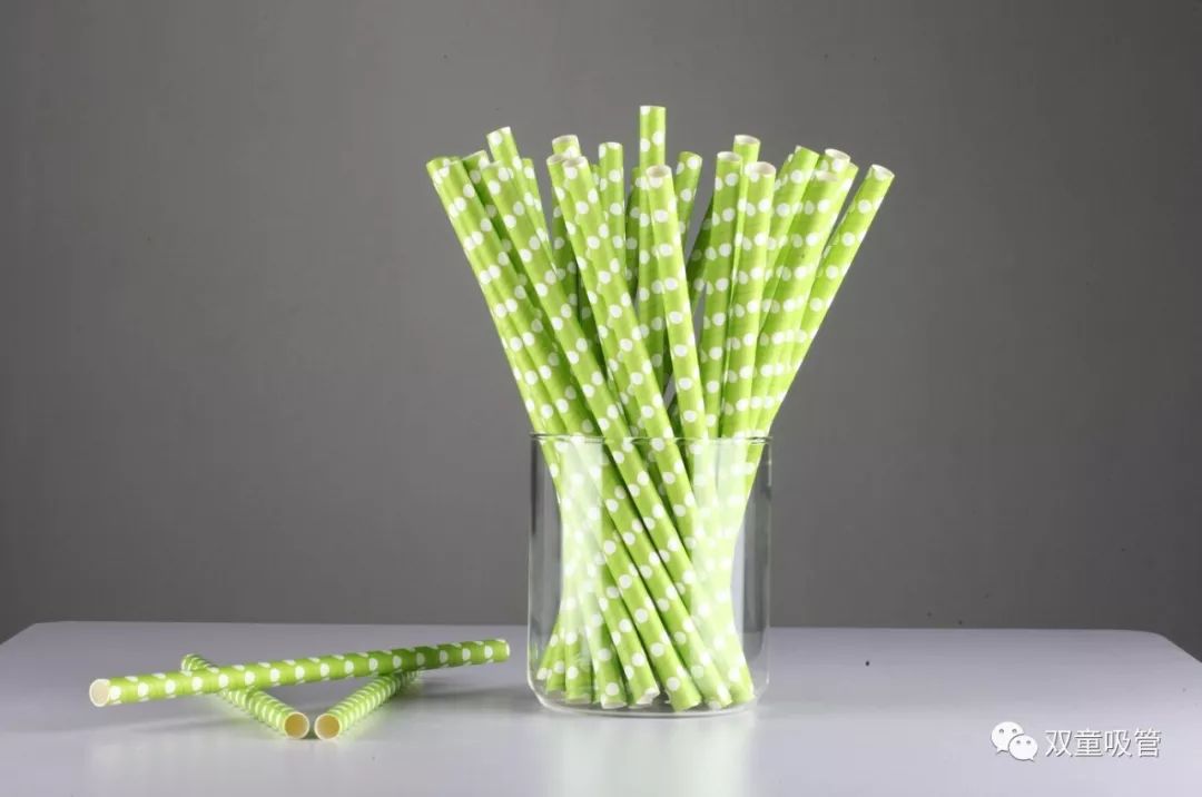 人类每周摄入一张信用卡减少塑料污染试试双童可降解纸质吸管