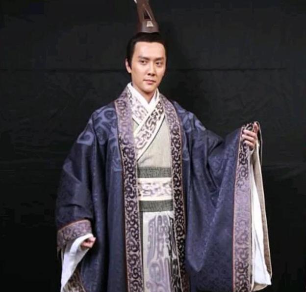 信陵公子向魏国求救,魏王派晋鄙将军带领军队援救赵国,却让军队停留在