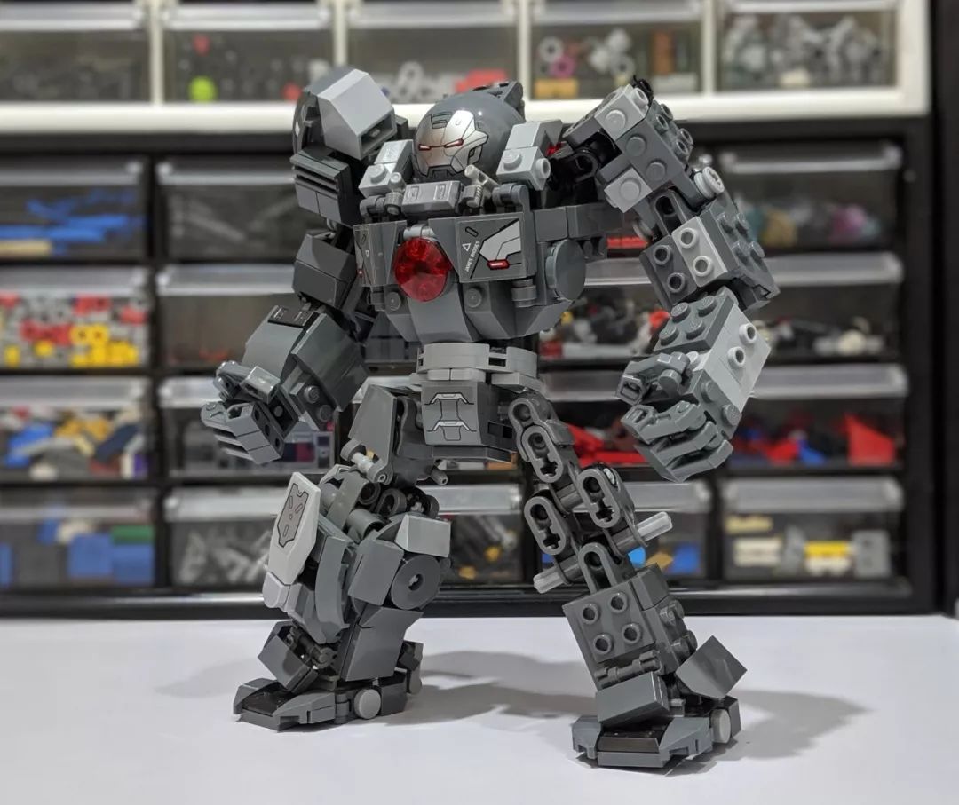 乐高76124战争机器太瘦了,这才是货真价实的反浩克装甲