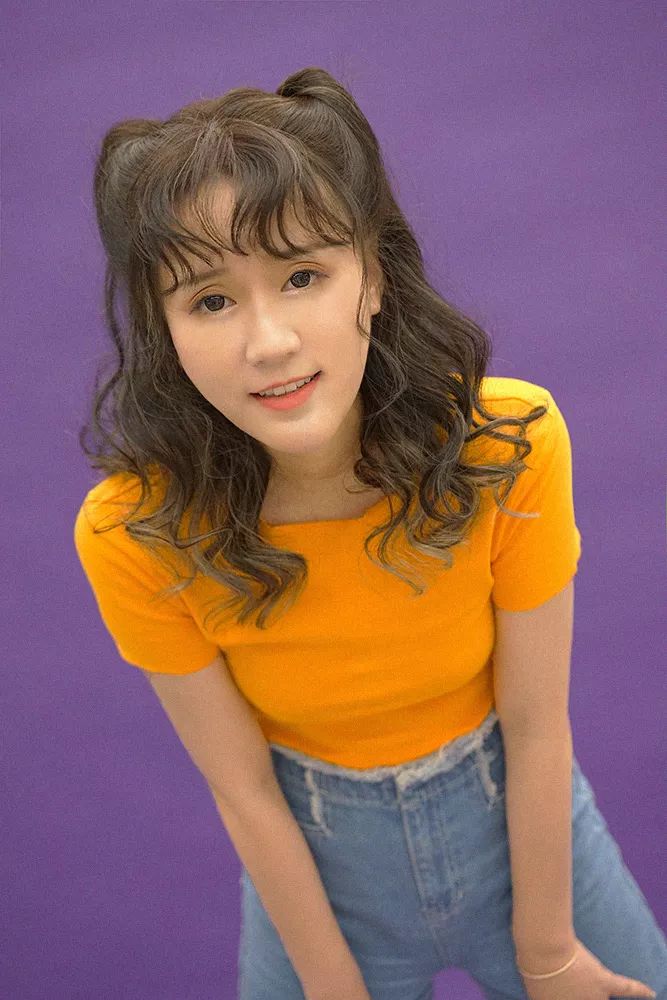 中长发深色挑染