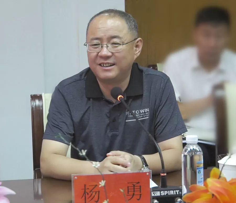 旗人大执法检查组来开发区检查安全生产法贯彻落实情况_李银成