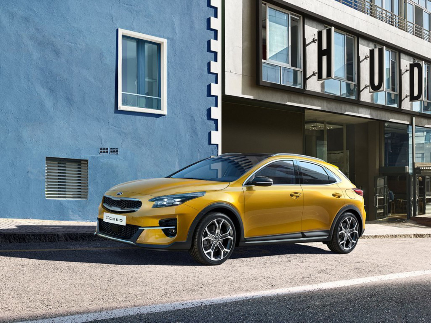 底盘离地间隙增加42mm起亚跨界车型xceed官图发布