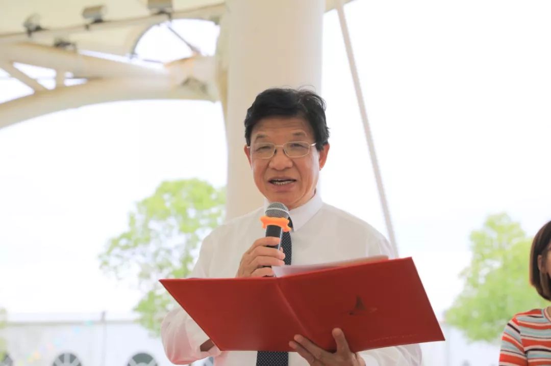 六1班 蔡思懿六2班 王可昕六2班 周雨轩审稿:刘尧