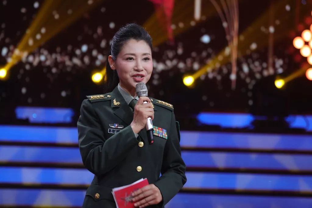 我爱唱军歌重量级嘉宾带来鲜为人知的军歌故事