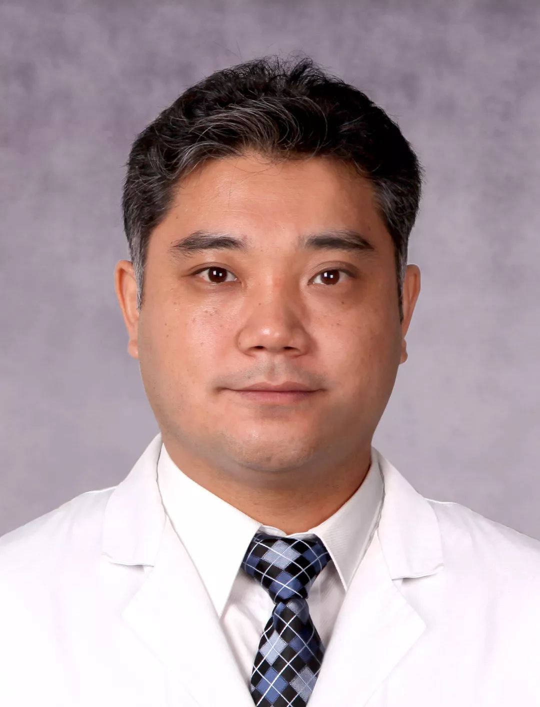 【专家救治】人民医院脊柱外科专家成功手术救治寰枢椎疾病患者