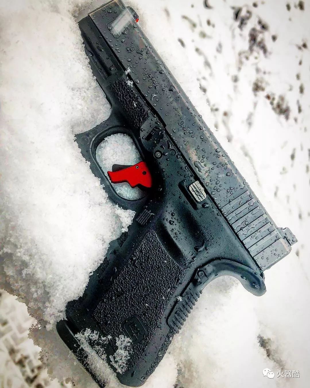 您要问我glock家族里最喜欢哪一只我的选择是g19