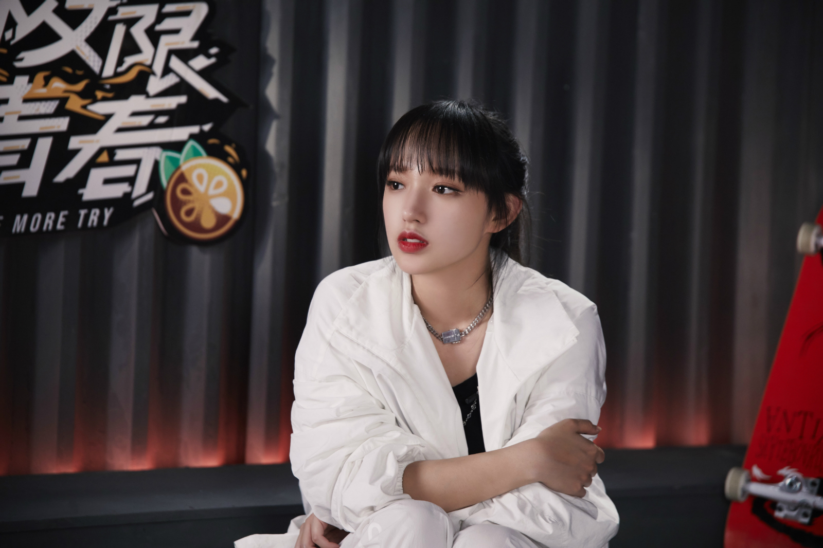 程潇《极限青春》给滑手成长空间 高情商暖心少女圈粉无数