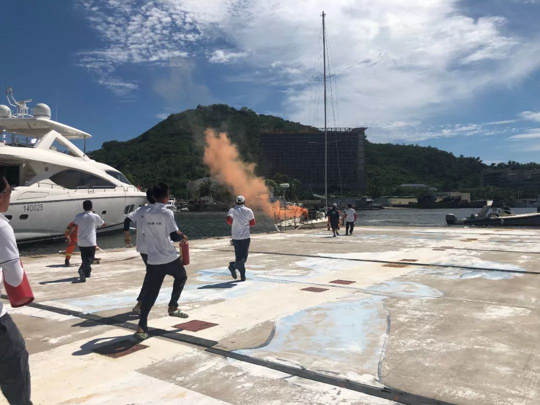 安全生产月∣三亚鸿洲国际游艇码头消防安全演练圆满成功