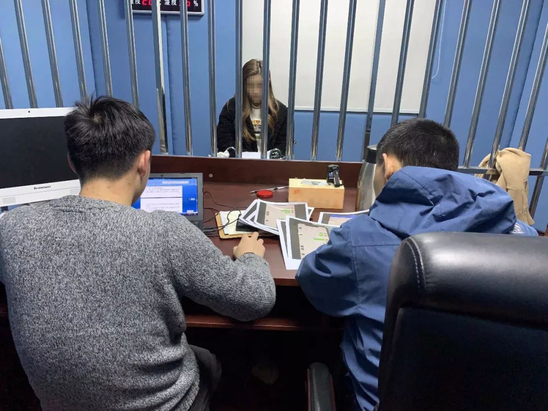 在寄递,货运等渠道查获一批走私毒品大案,共刑事立案7起,查获可卡因