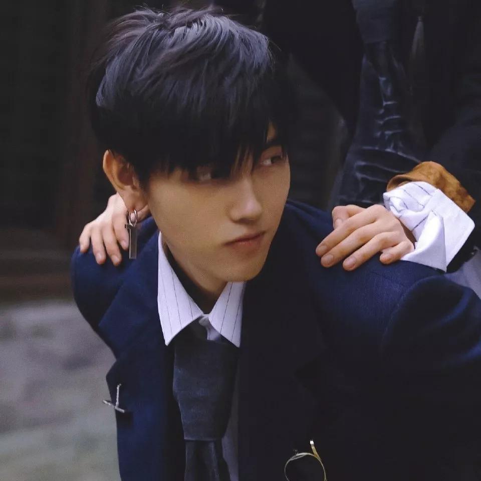 情侣头像秘果欧阳娜娜x陈飞宇