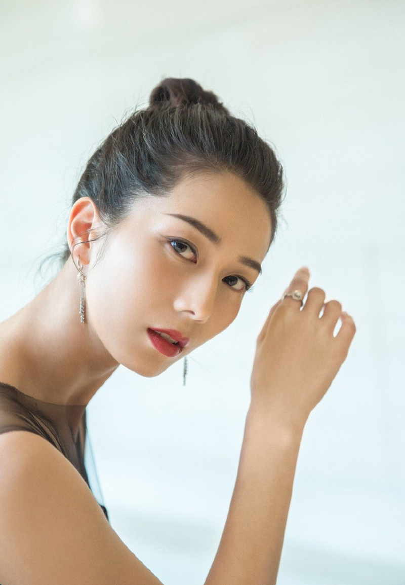 美女明星:彭杨-搜狐大视野-搜狐新闻