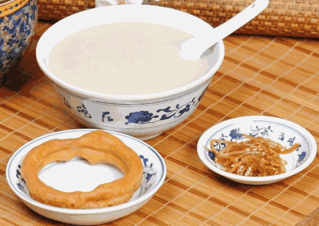 寻味24小时 | 老北京人的一天,应该怎么吃最地道!