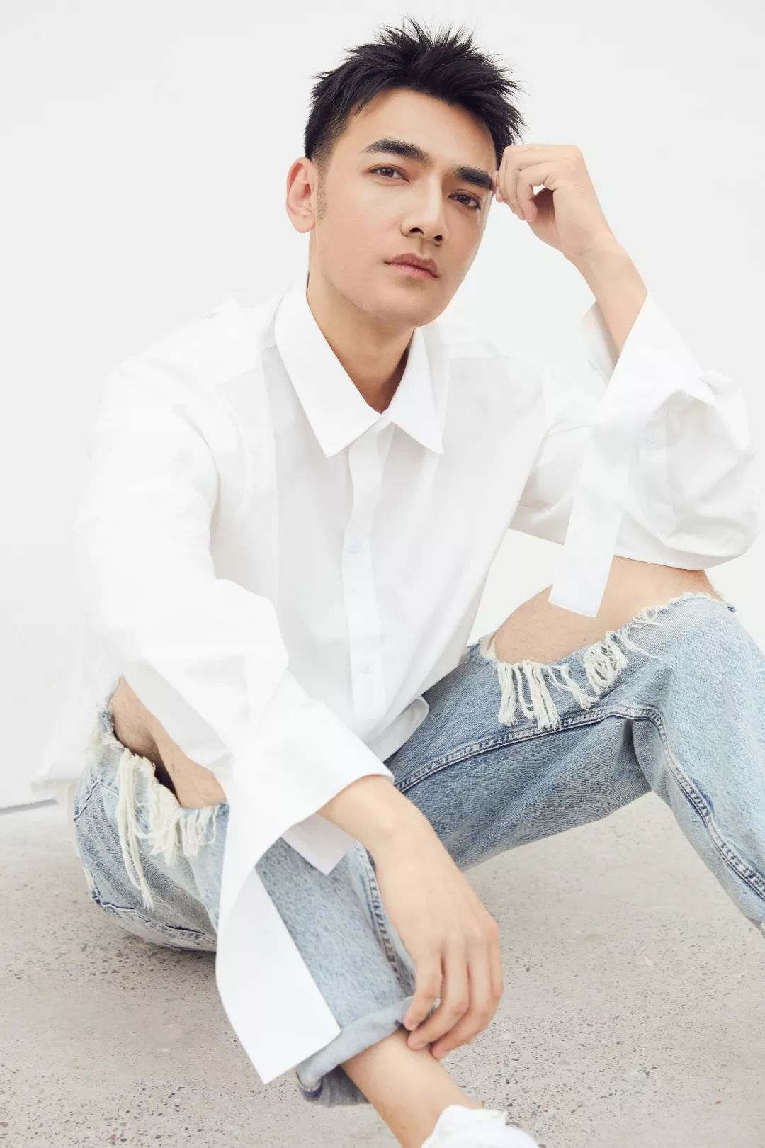 我的山河我的血热拍郭之廷上演制服杀