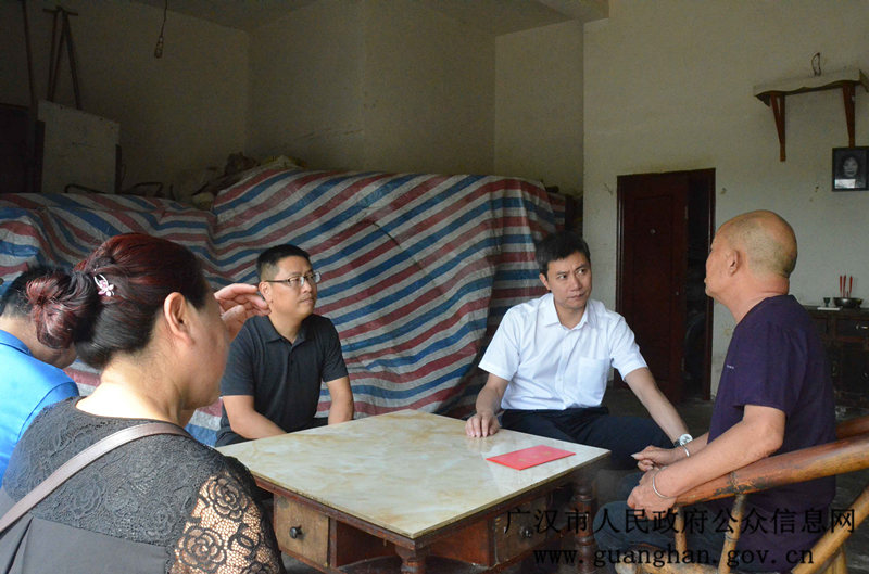 6月27日,市委书记张俊懿,市委副书记,市长杜尚武分别率队,看望慰问我