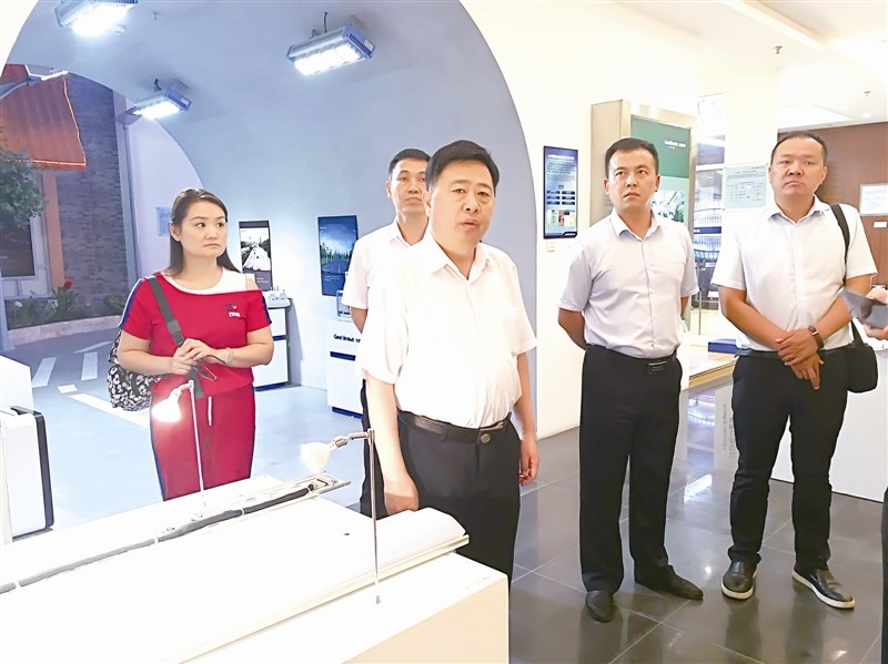 崔英魁带队赴深圳市罗湖区开展招商引资工作