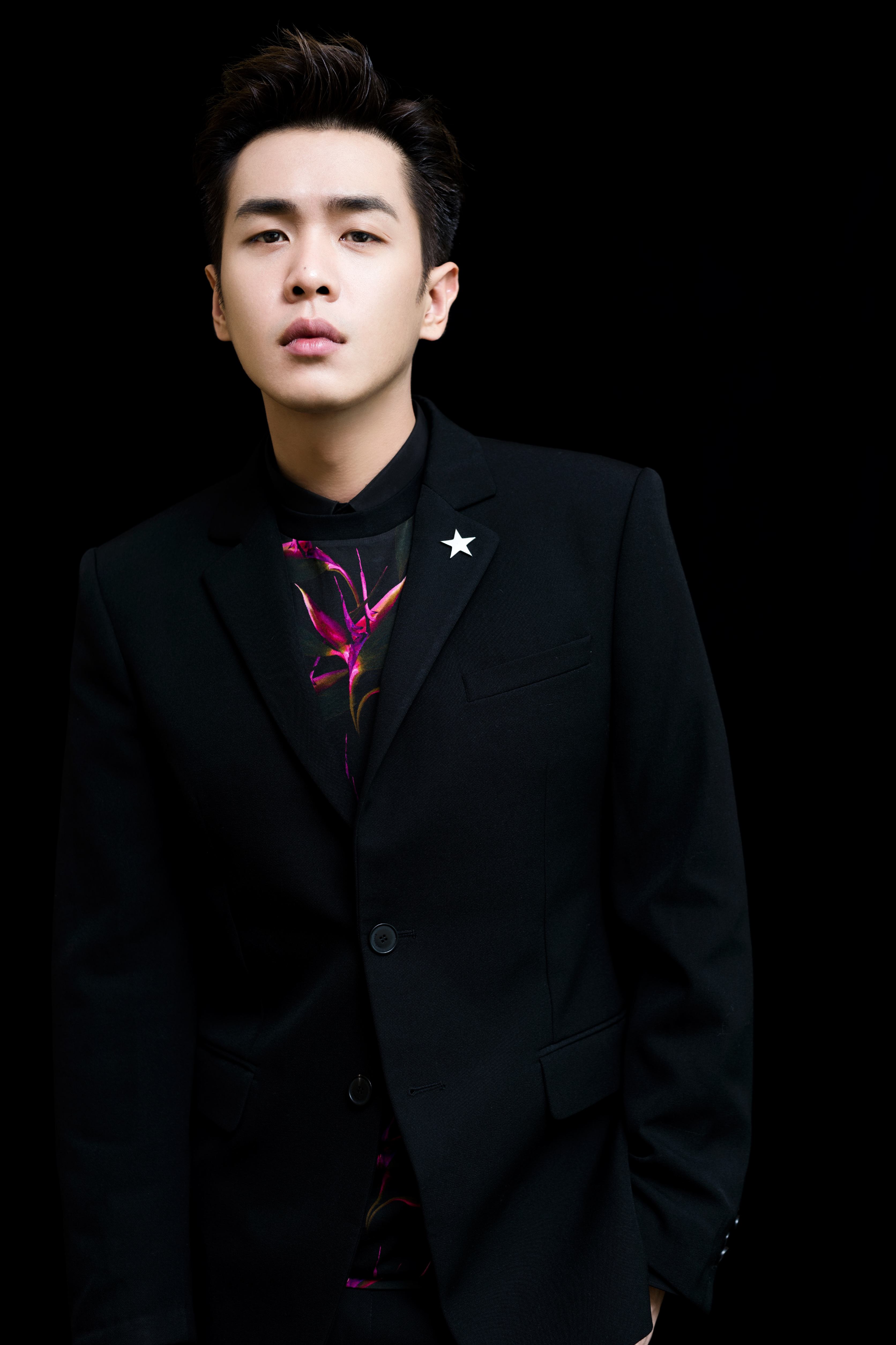 张若昀的婚礼韩丹彤家的攀岩墙乔欣家的豪宅,那些"赢在起跑线上"的