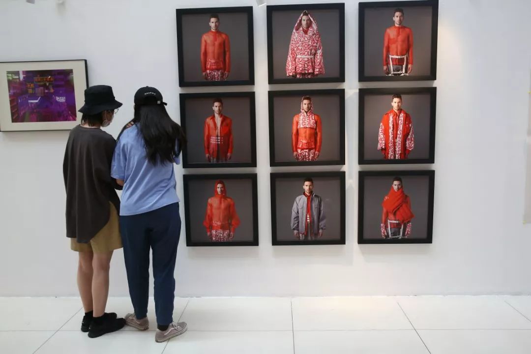 北京电影学院摄影学院2019届商业摄影本科毕业展开幕