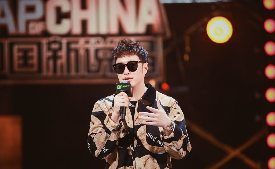 从内而外帅成了楷模嘻哈天王潘玮柏即将燃爆整个夏天