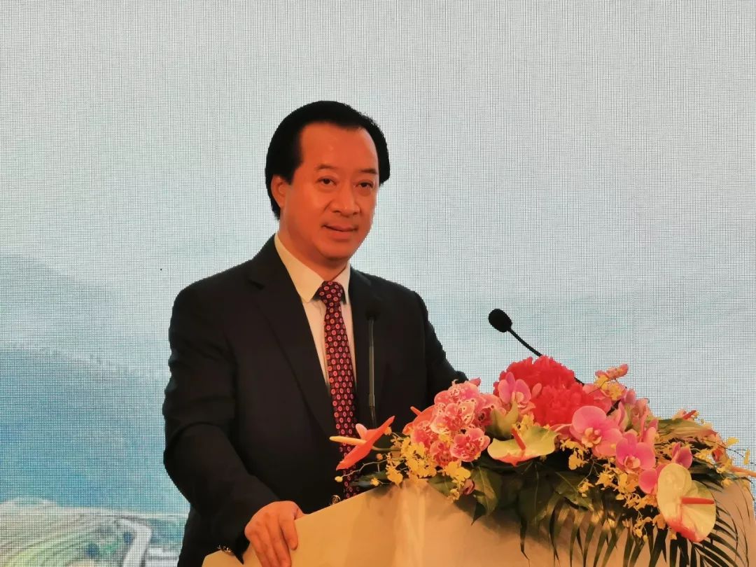 广东省大埔县摘取世界长寿乡牌匾