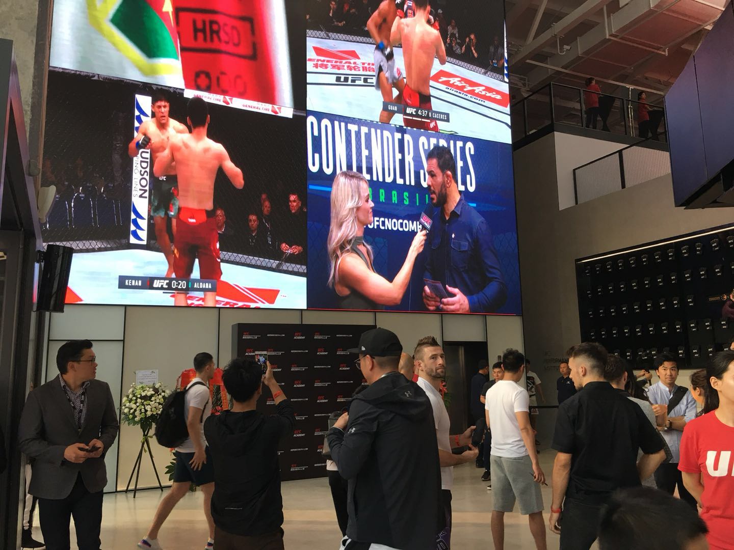 世界最大ufc上海精英训练中心探秘