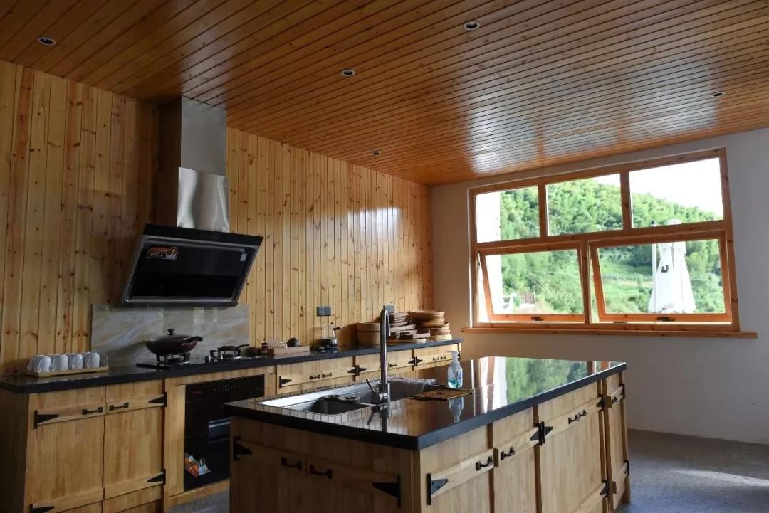 住进向往的生活取景地桐庐童话民宿体会蘑菇屋的美好日常