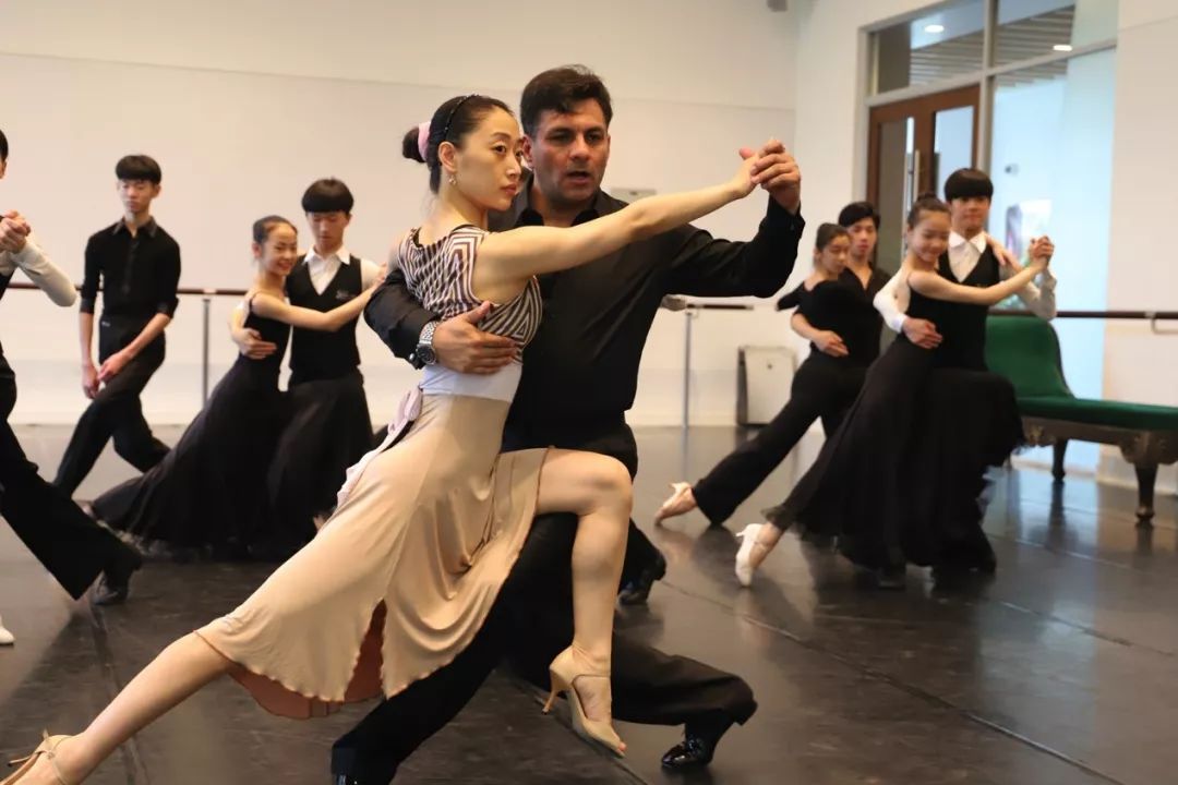 报名|七月热烈,来思南跳一支阿根廷的探戈