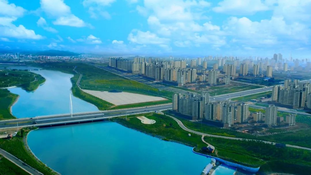 霸王河生態公園永亮溫泉水世界烏蘭察布高鐵站城市夜景一角內容來源