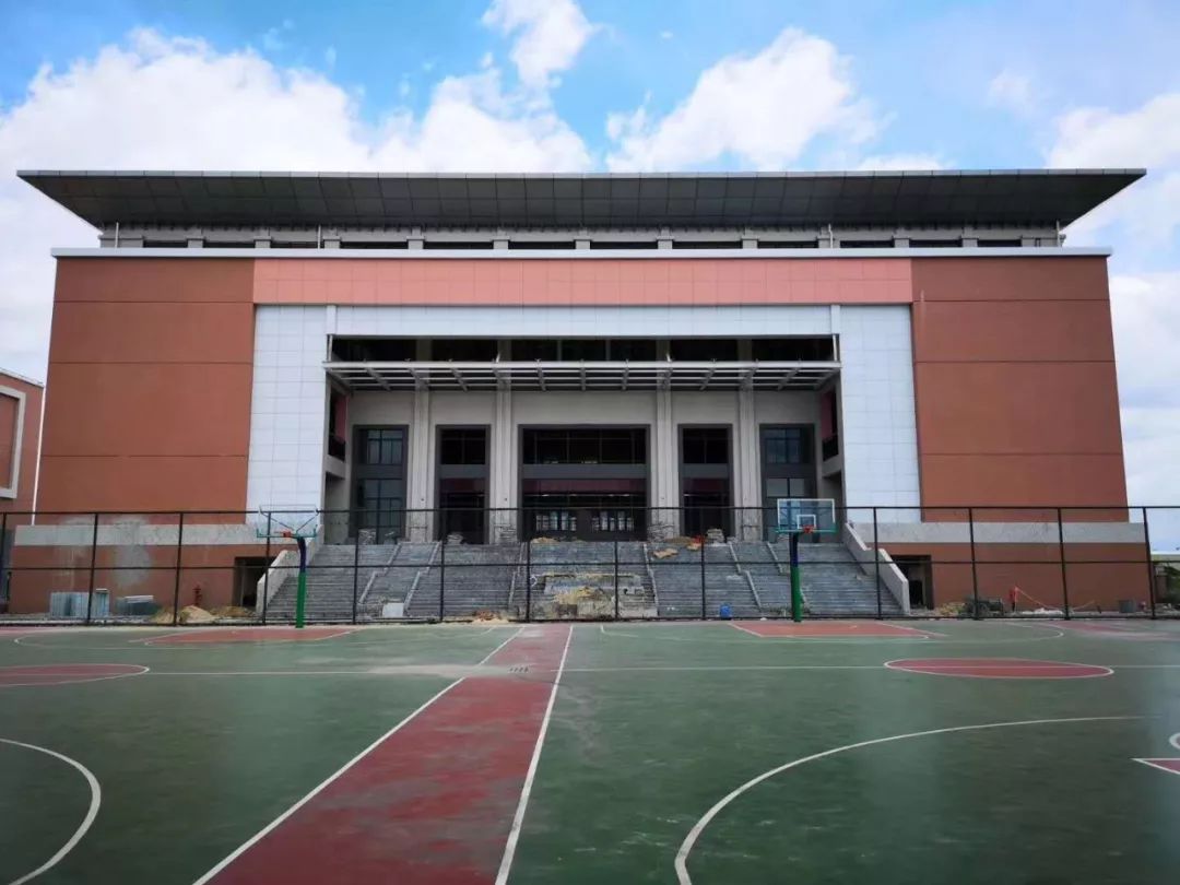 办法参加2019年揭阳市中招考试成绩优秀,并录取在空港一中就读的学生