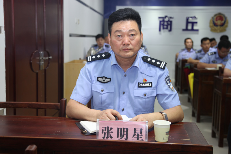 李明星副局长就深入推进交通安全整治攻坚战提出具体要求,一是要加强