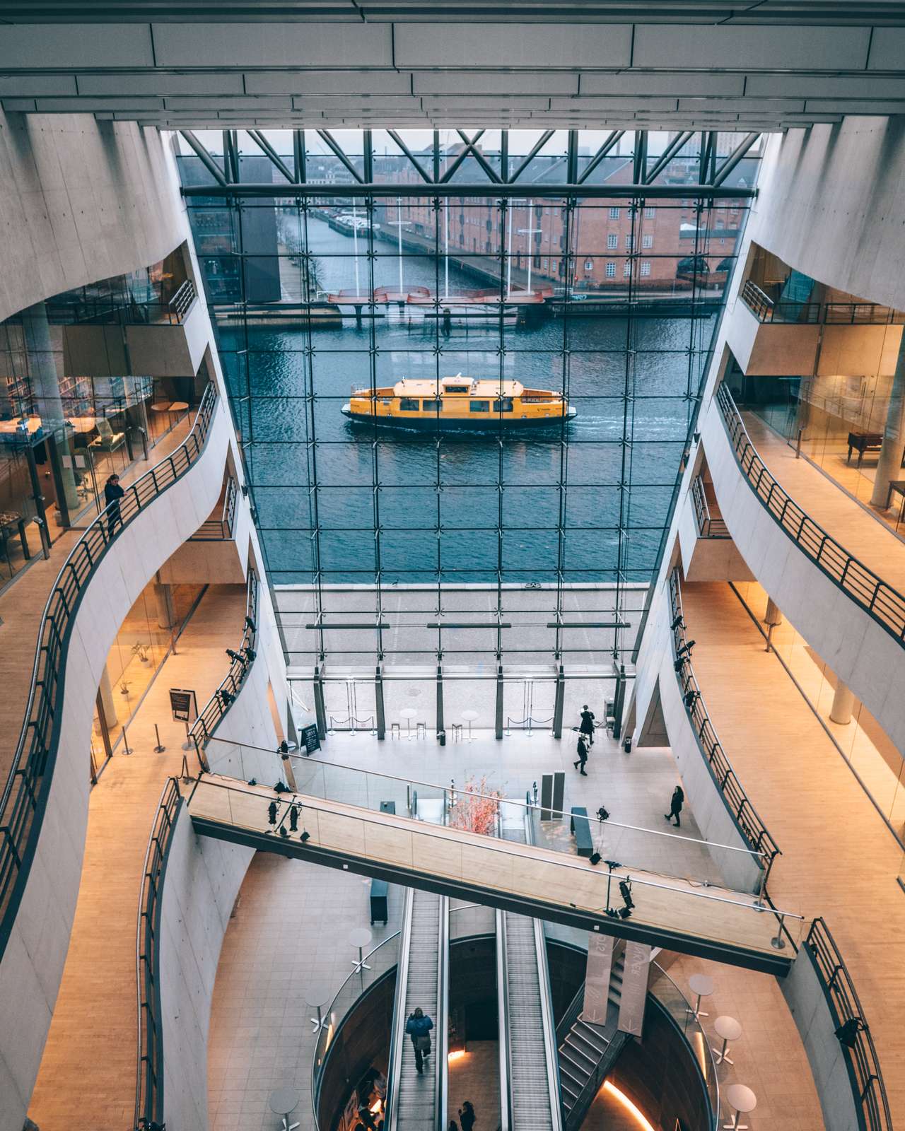 丹麦自由行最新旅游攻略-藏在博物馆美术馆里的hygge路易斯安娜现代