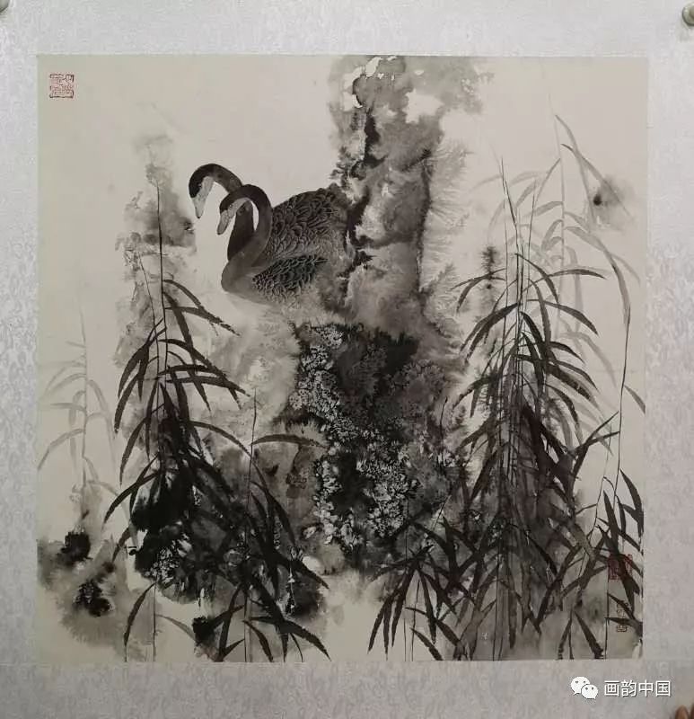 画韵人物品读万力作品赏析