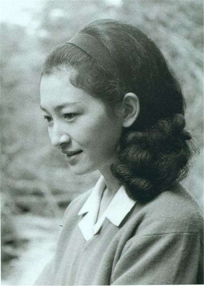 原创美智子拒绝与天皇合葬浮华背后日本皇后有多少屈辱