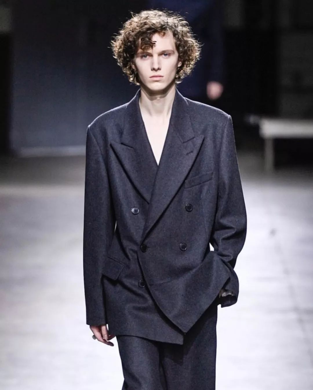 他们都是prada宠爱的新人男模,日常这么甜蜜居然不是一对!