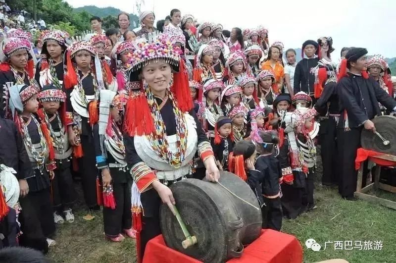 祝著节,传说是瑶族始母密洛陀的生日,后人出于崇拜,定该日为祝寿日.