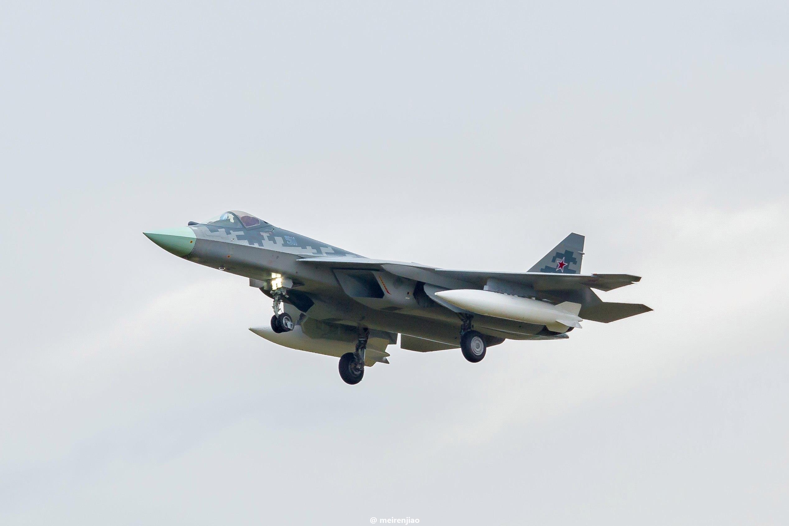 76架苏57交付时间公布,俄罗斯确定不是开玩笑?_战斗机