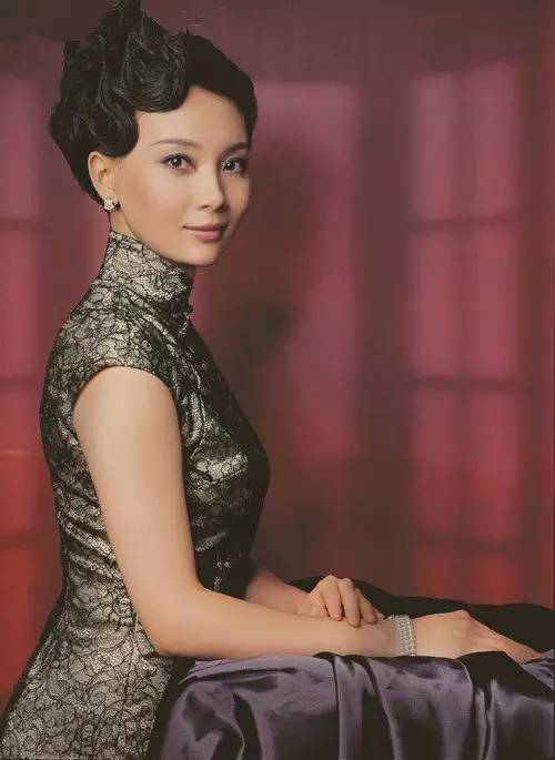 每个中国女人的衣柜里都要有一件旗袍